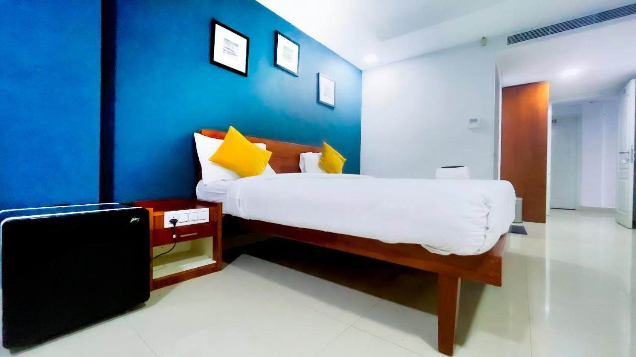 The Reach Hotel Kochi Esterno foto